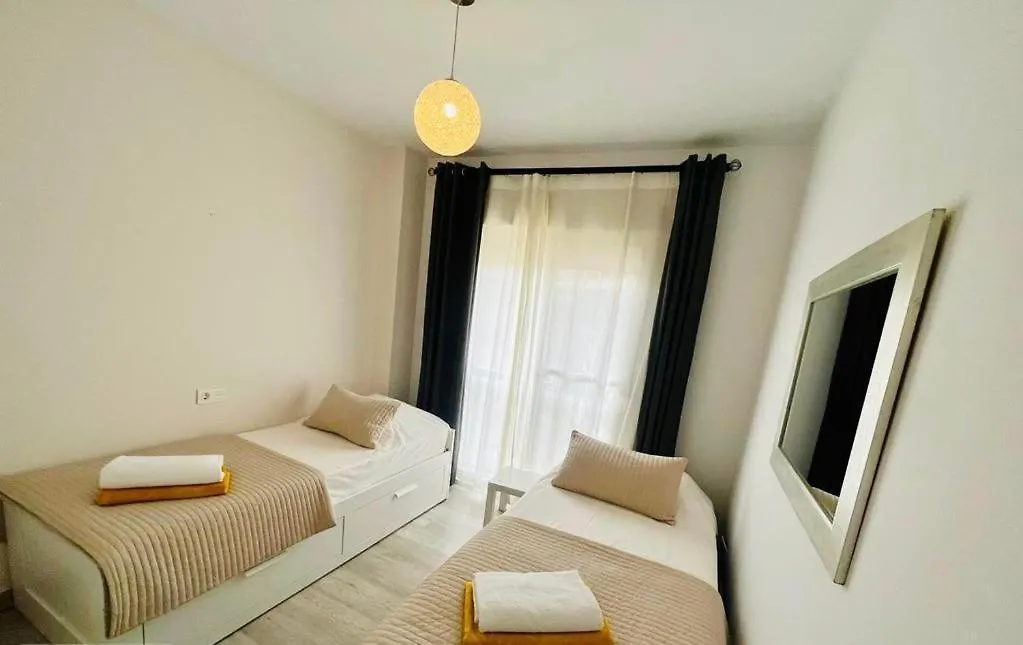 2 Bedroom Penthouse With A Private 360 Rooftop Terrace With Sea And Mountain Views Bahía de Casares Apartamento